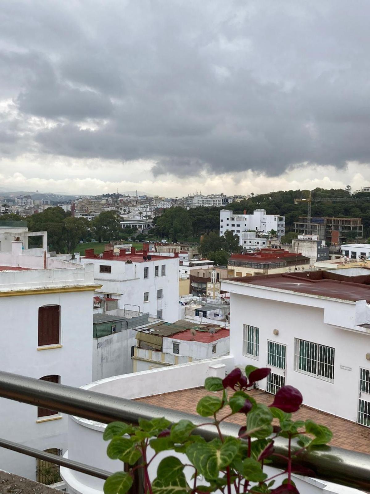 Ferienwohnung Superb Flat Near The Medina Tanger Exterior foto