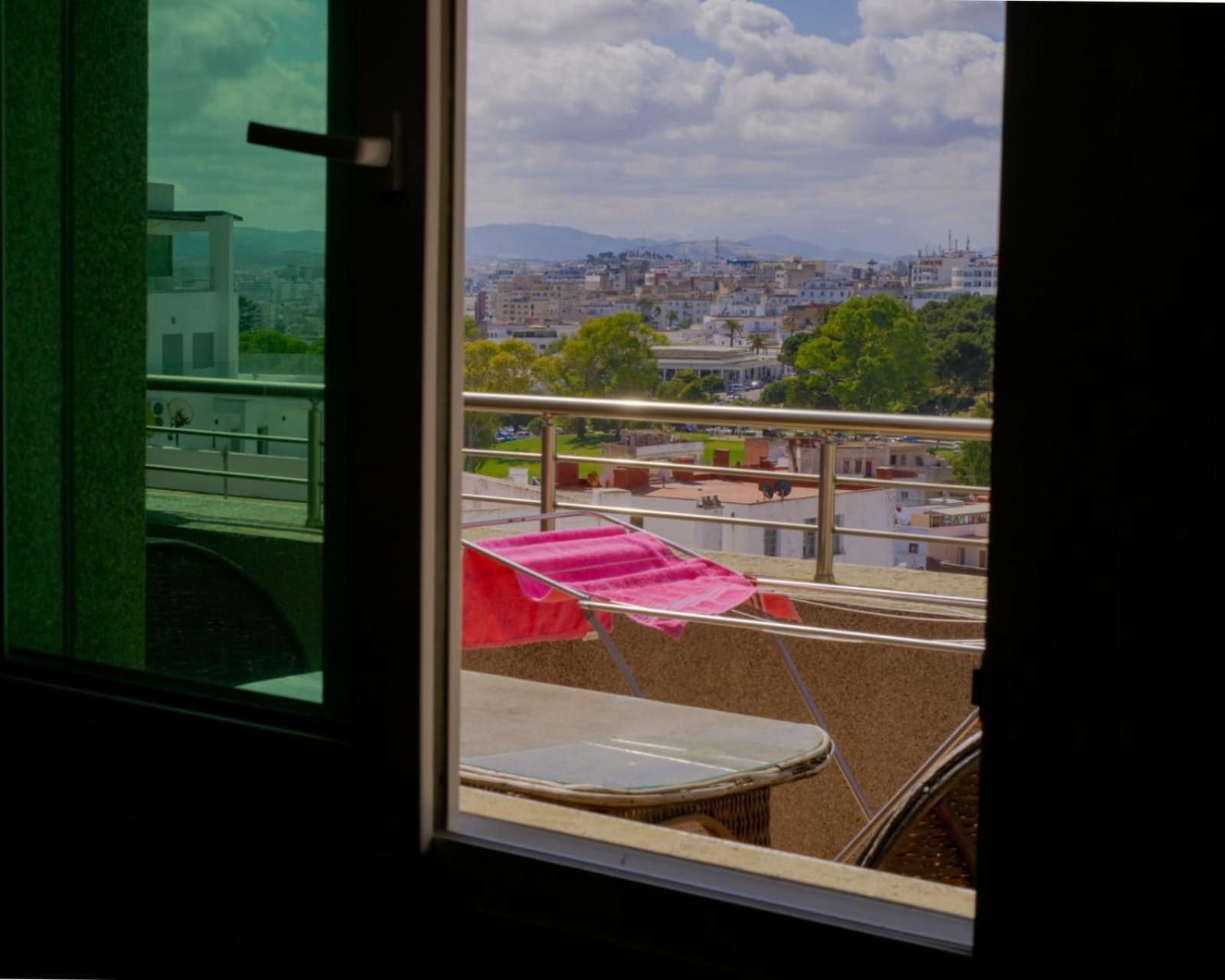 Ferienwohnung Superb Flat Near The Medina Tanger Exterior foto